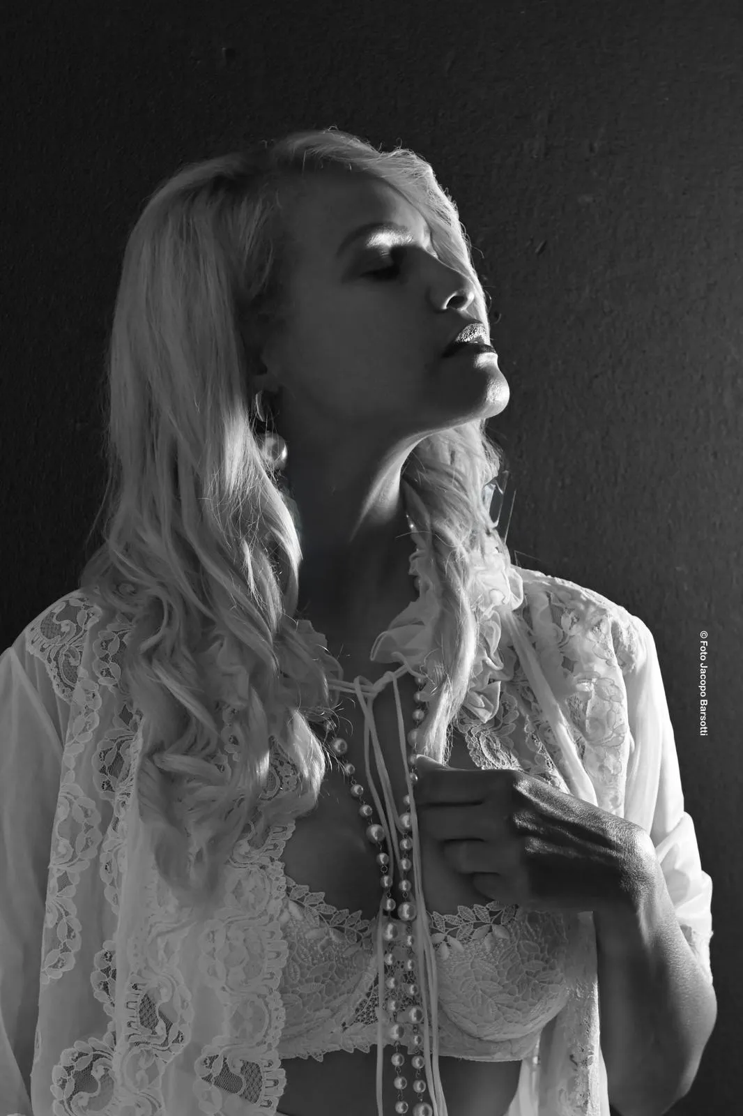 Yenisey Constantin glamour shooting moda Milano attrice modella